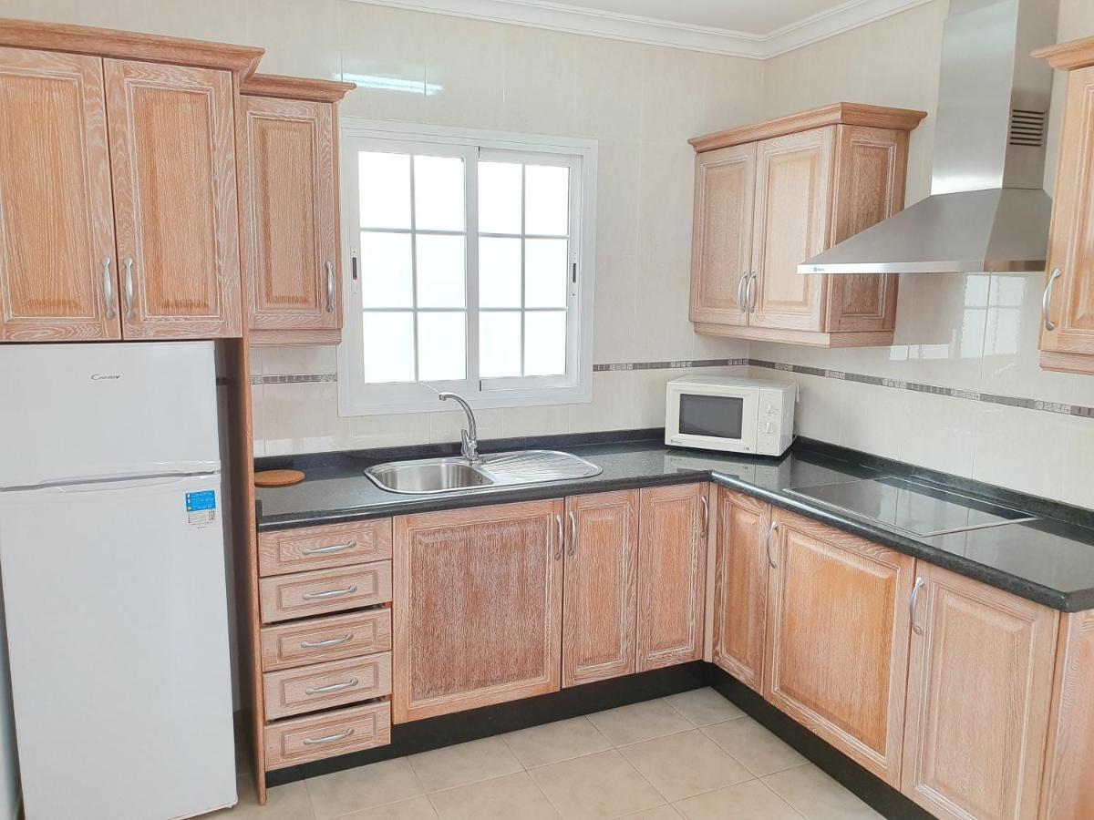Apartamentos Graciosamar Калета-де-Себо Экстерьер фото