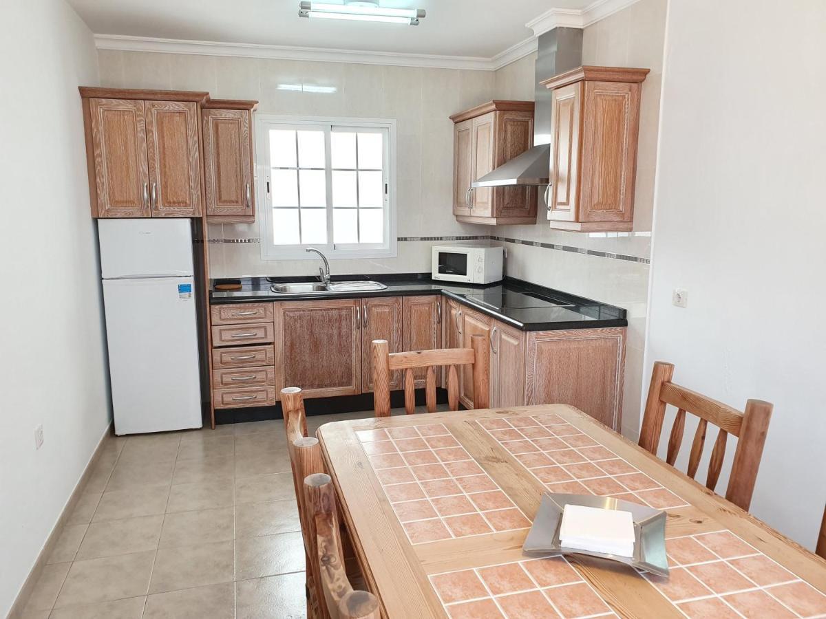 Apartamentos Graciosamar Калета-де-Себо Экстерьер фото