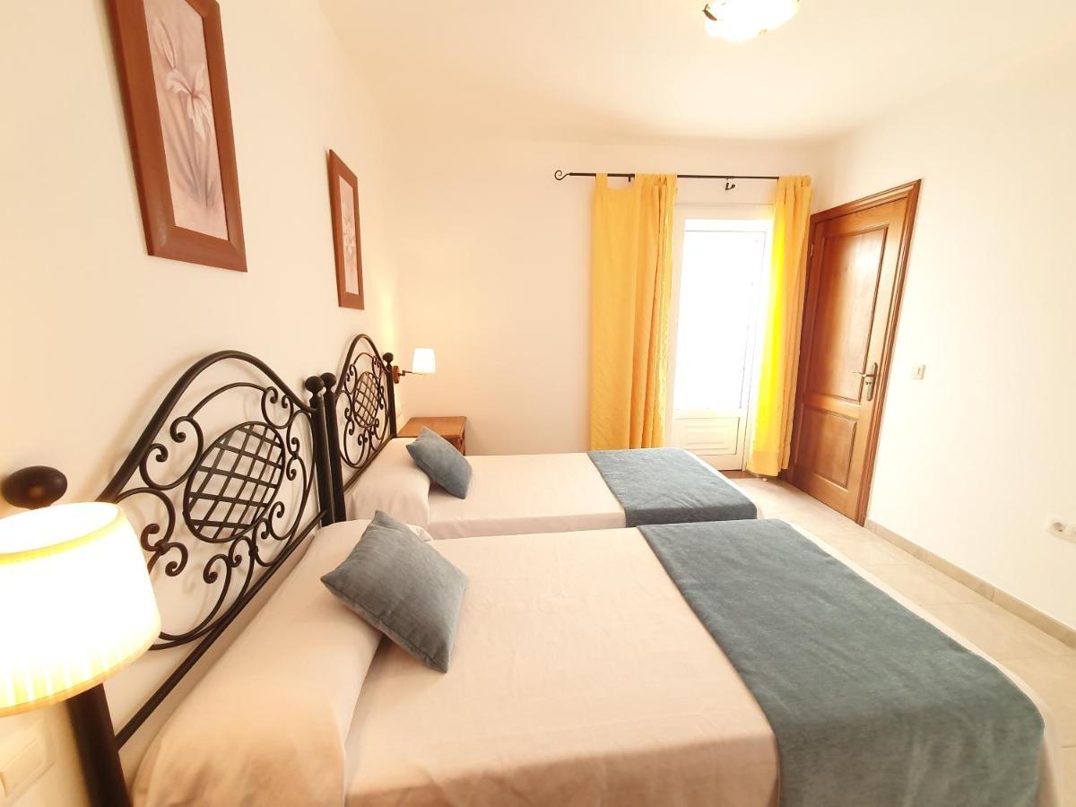 Apartamentos Graciosamar Калета-де-Себо Экстерьер фото